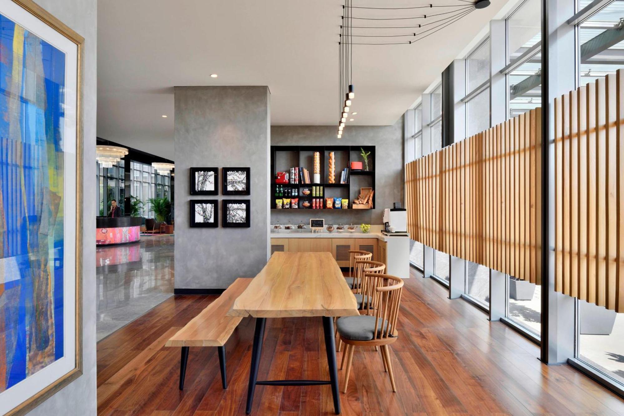 Aloft New Delhi Aerocity Exterior foto The kitchen at the 2014 Australian of the Year Awards