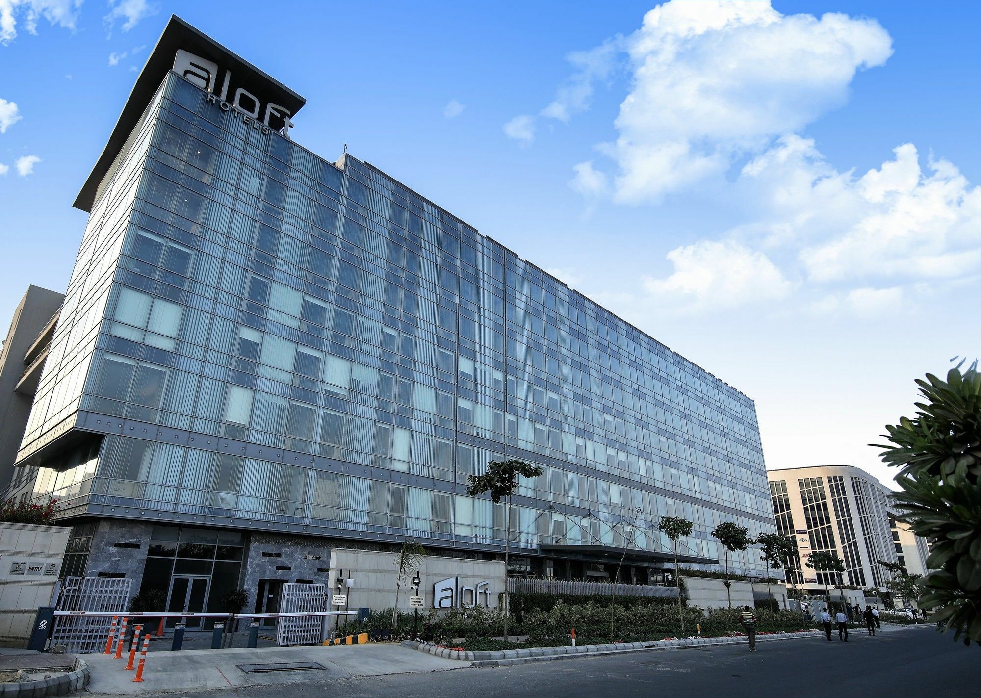 Aloft New Delhi Aerocity Exterior foto Aloft Athens